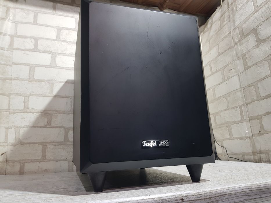 Активний сабвуфер TEUFEL CB 52 SW, 250 Вт, D клас! б/у з Німеччини