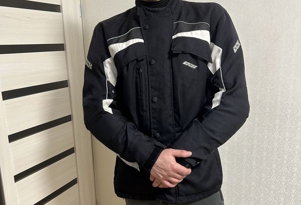 Продам мотокуртку IXS подовжена