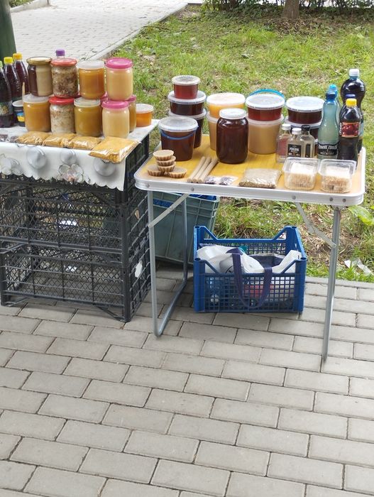 Продам мед з власної пасіки.