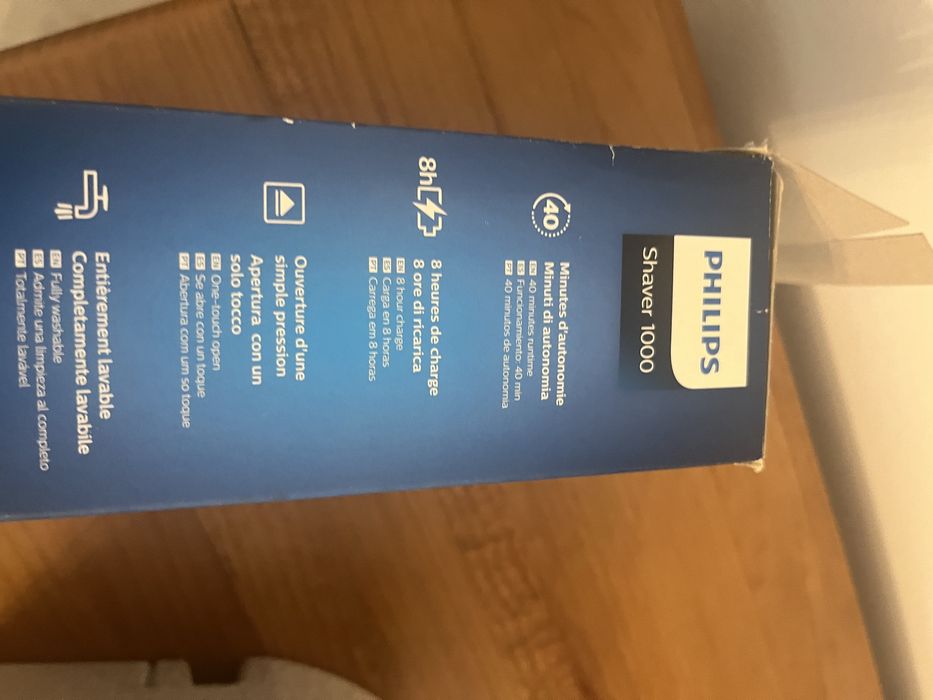 Máquina de Barbear Philips Shaver 1000 nova