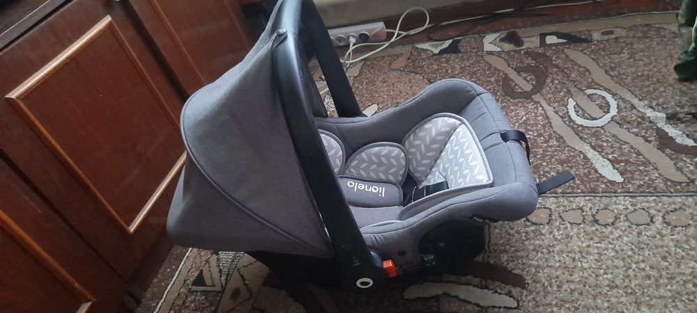 Автолюлька lionelo