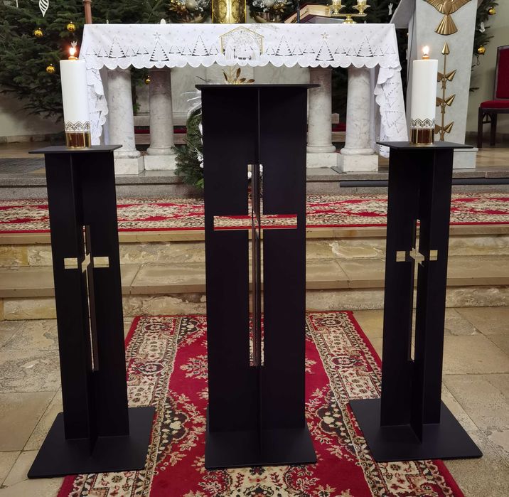 Katafalk - stojak na urnę i dwie świece - zestaw 3 elementów