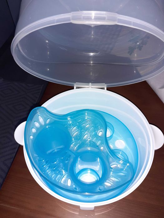 Esterrlizador de biberões em estado novo