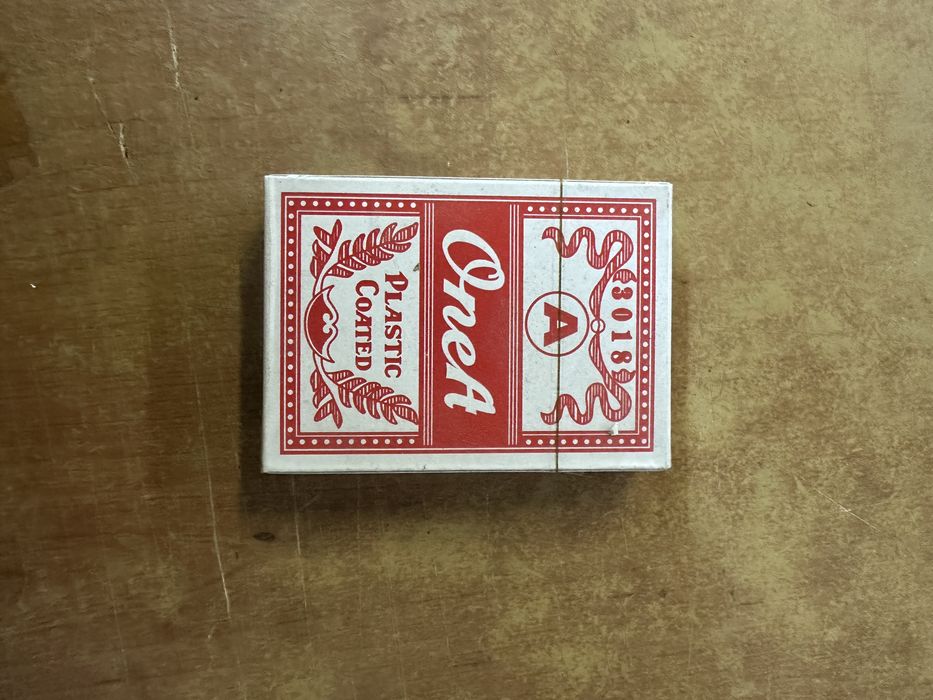 Karty do gry plastikowe nowe w folii