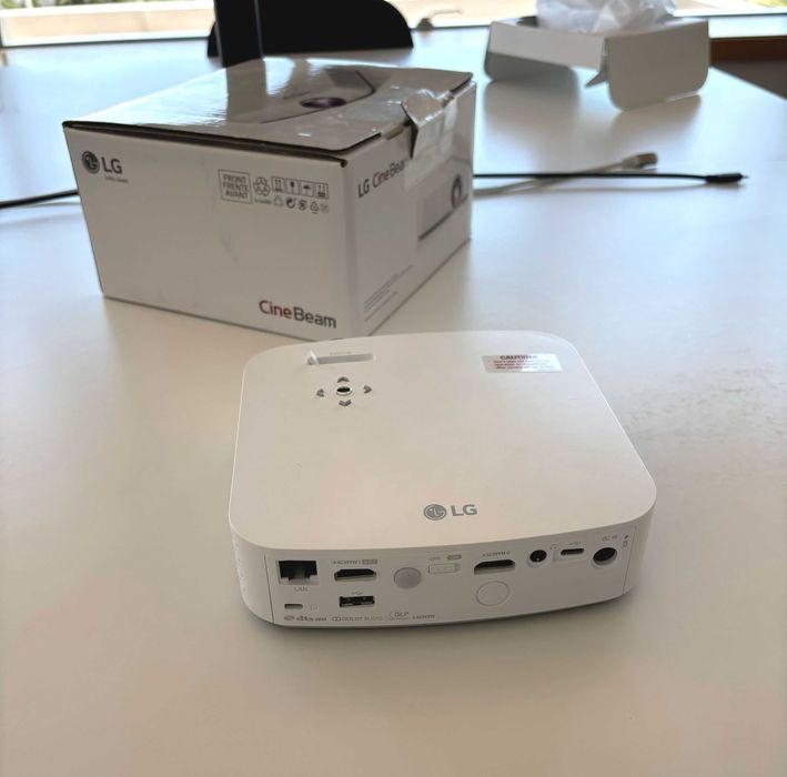 Projector LG CineBeam PF50KS