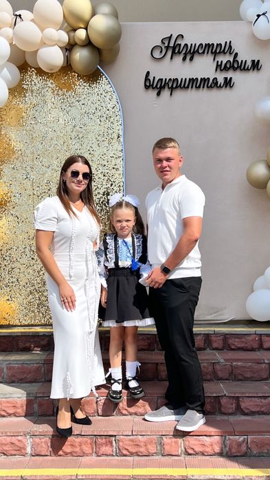 Сукня біла святкова