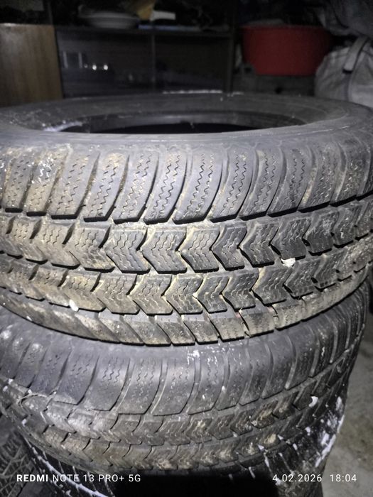 Opona 225/70/15 C semperit