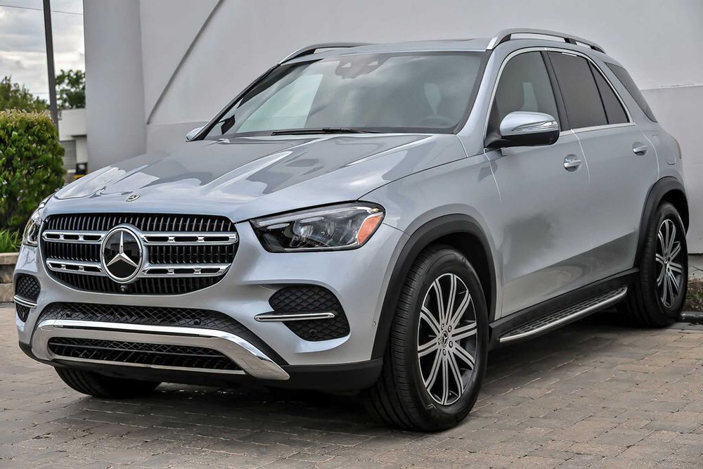 Mercedes-Benz GLE 450e 4MATIC      2025