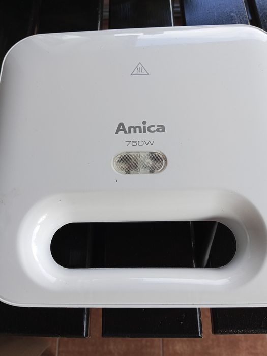 Toster opiekacz Amica