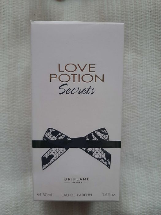 Oriflame Woda perfumowana Love Potion Secrets 50 ml