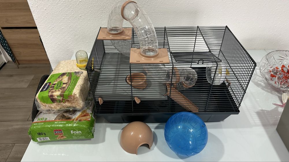 Jaula grande para hamster  25€