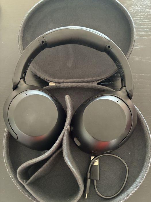 Headphones Sony WH-XB910N Noise canceling
