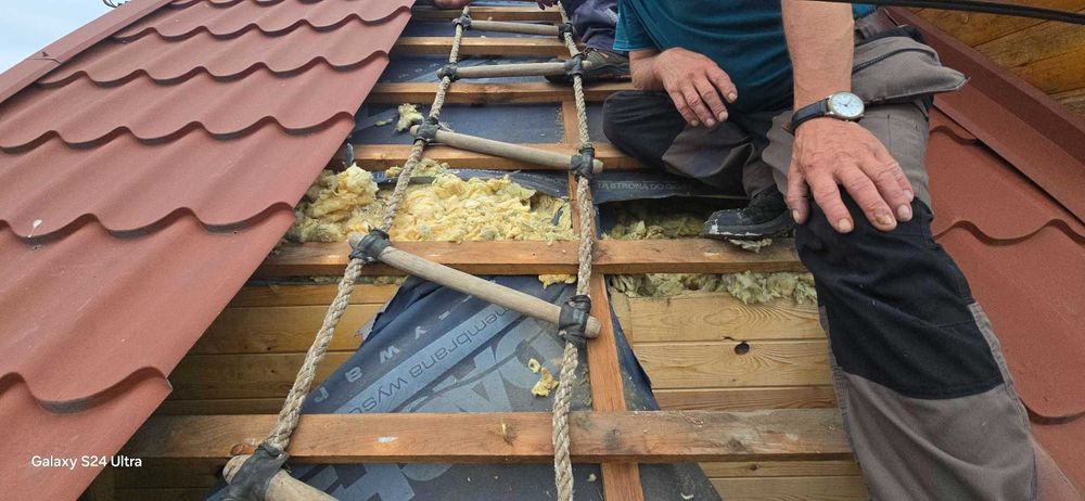 Naprawa Izolacji dachu Docieplenie celuloza wełna piana pur ocieplanie