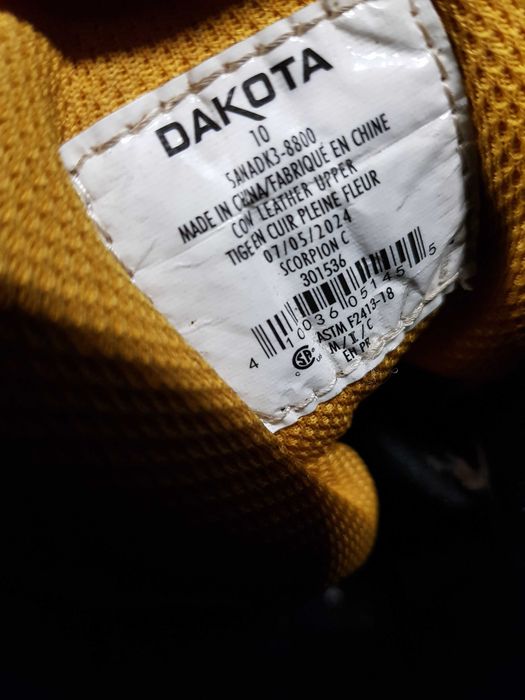 Buty robocze DAKOTA rozm 43 wkł 28 cm