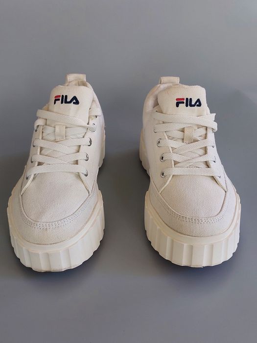 Кросівки Fila 38.5/24,5 см взуття жіноче