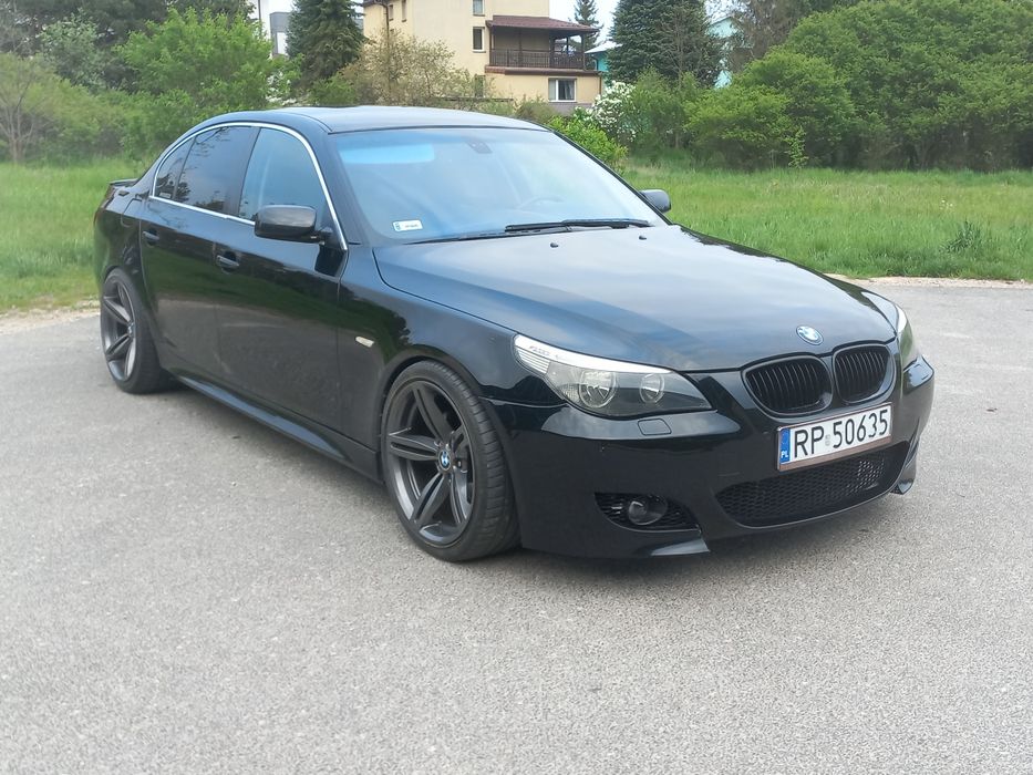 Bmw e60 530d 218km mpakiet navi prof pdc