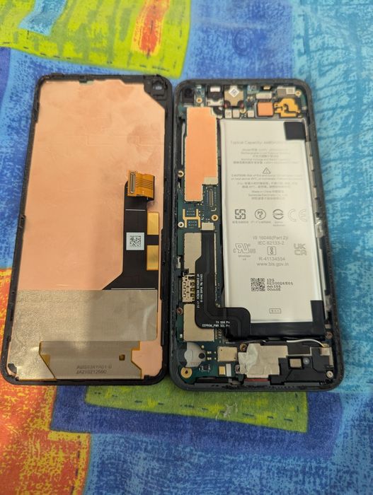 Google Pixel 5a 6/128 на запчастини.