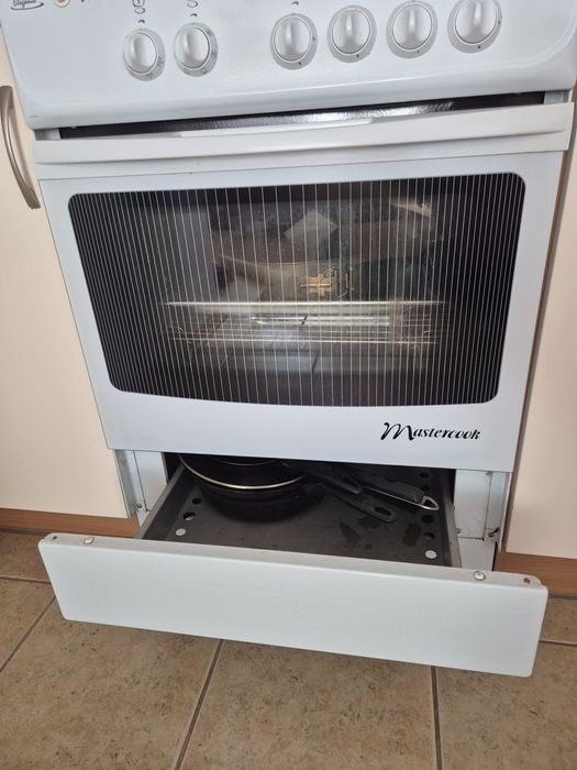 Kuchenka gazowo-elektryczna Mastercook – piekarnik + 4 palniki