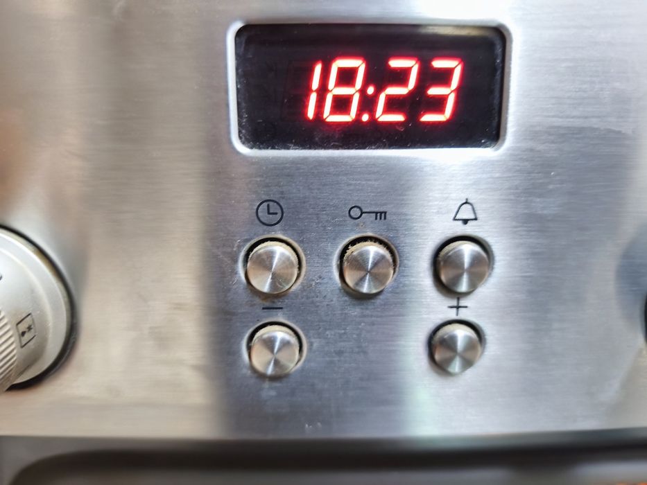 Forno e placa vitro cerâmica Siemens