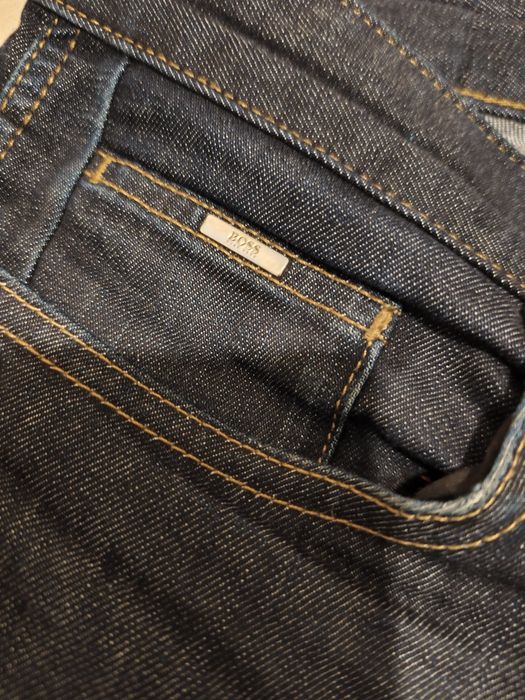 Spodnie jeansowe Hugo Boss