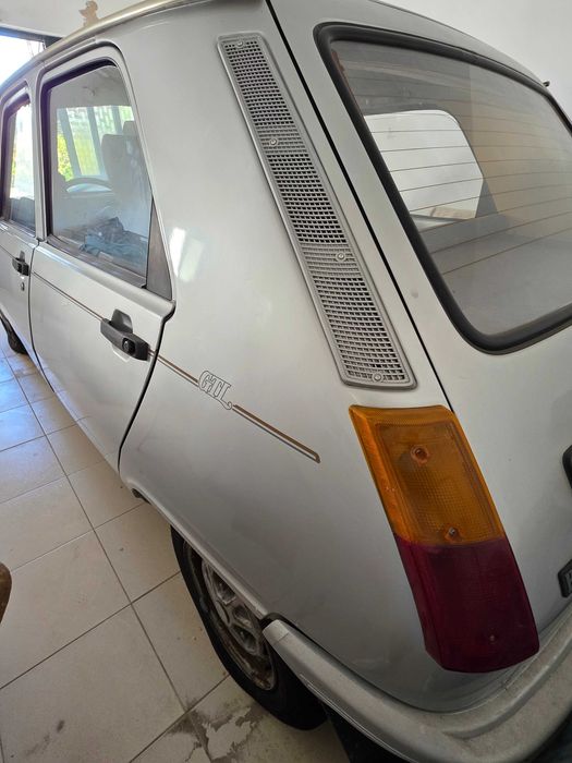 Renault 5 GTL Laureate