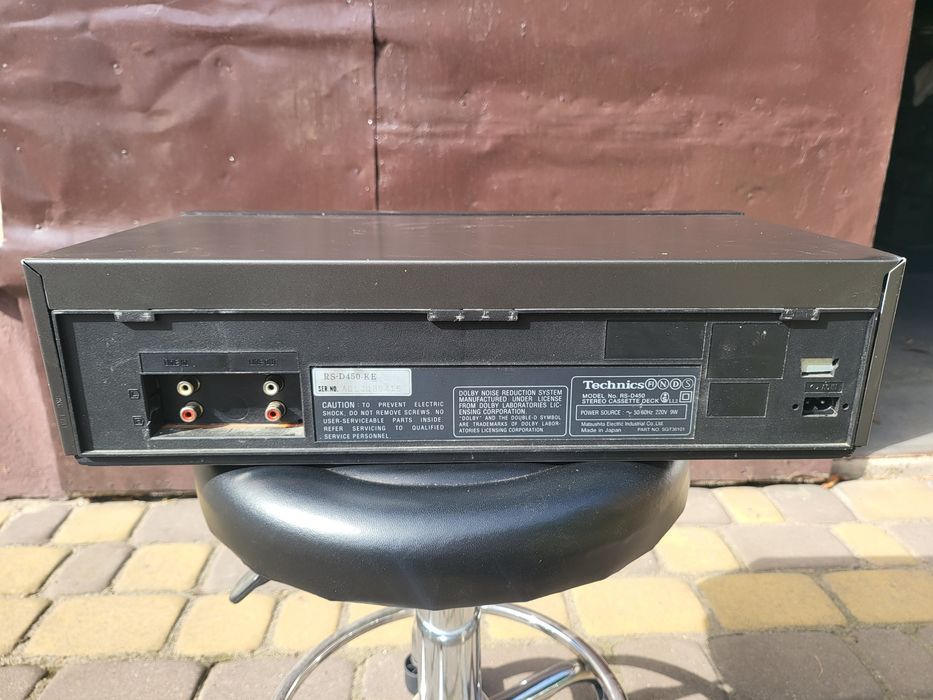 Magnetofon Technics RS--D450