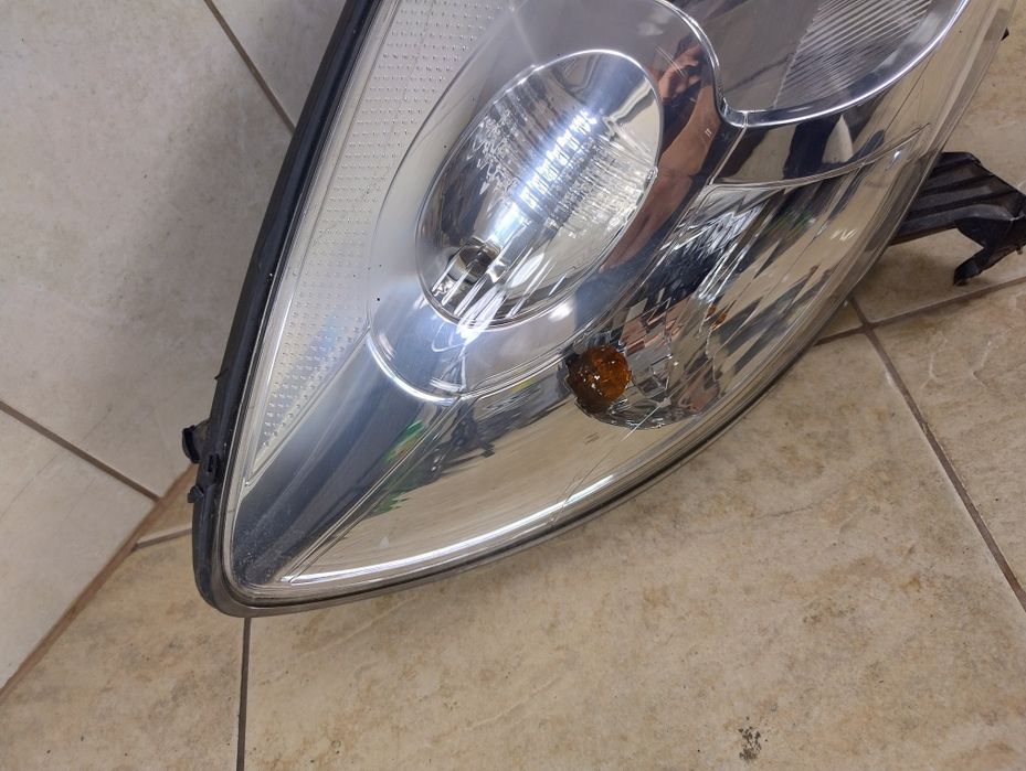 Citroen C1 lampa reflektor prawy przód Europa oryginał wysyłka