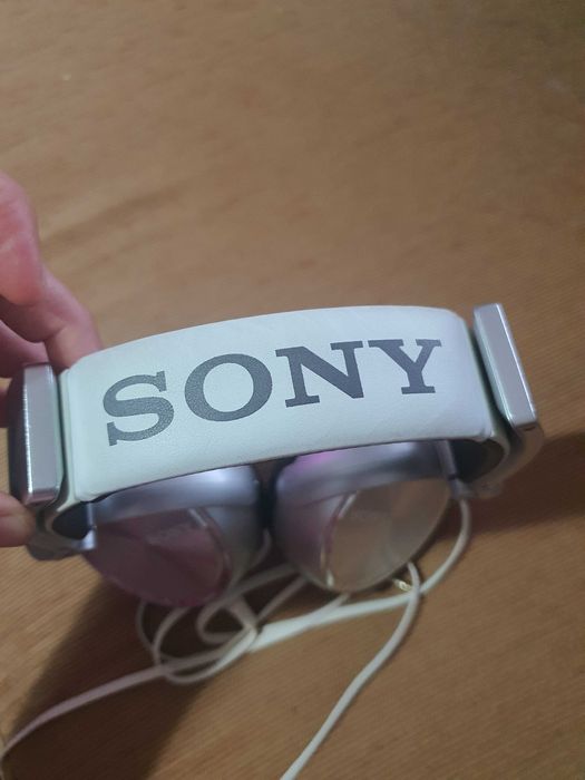 Sony MDR-XB910 Overhead Extra Bass Headphones - Silver