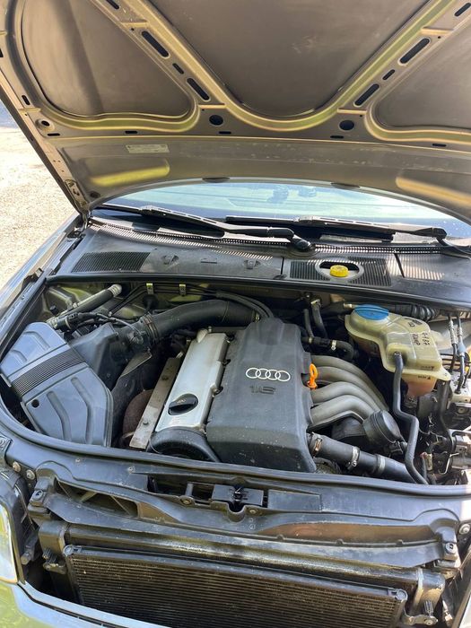 Audi A4b6 в чудовому стані