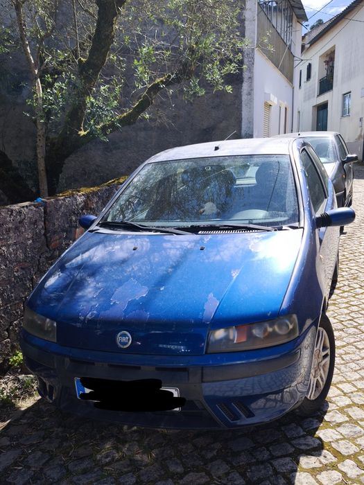 Punto 2001 excelente carrinho para o dia a dia.