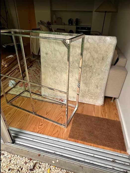 Mesa de centro AREA mármore e estrutura cromada