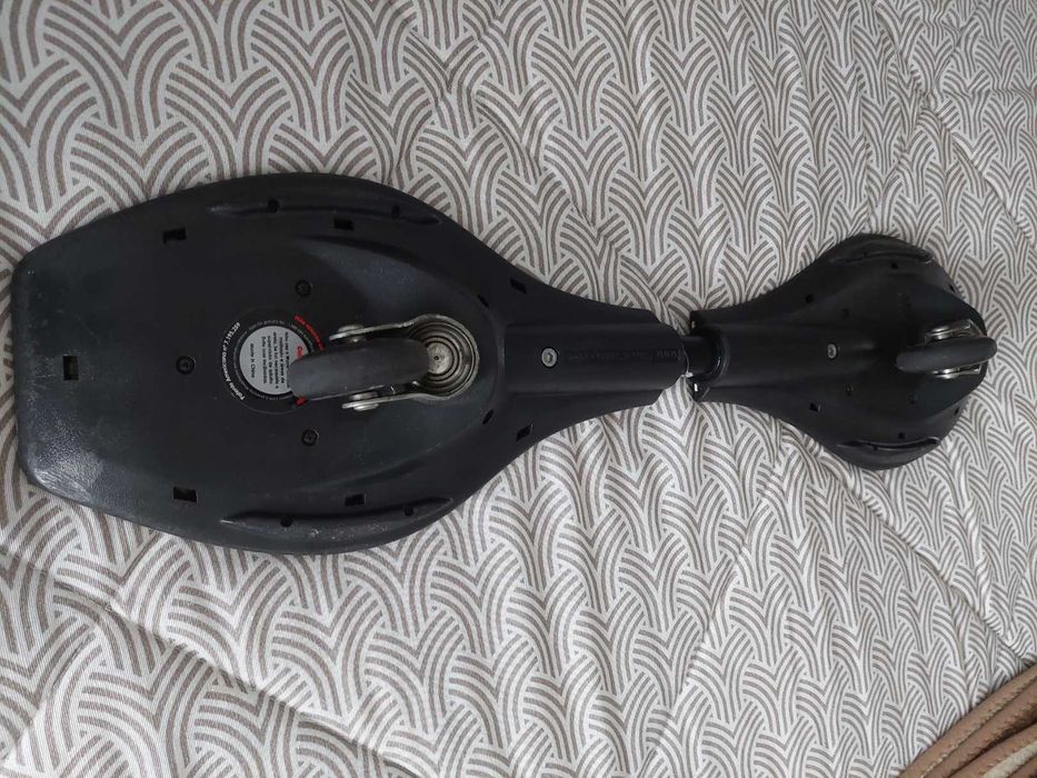 Waveboard Street Sufing