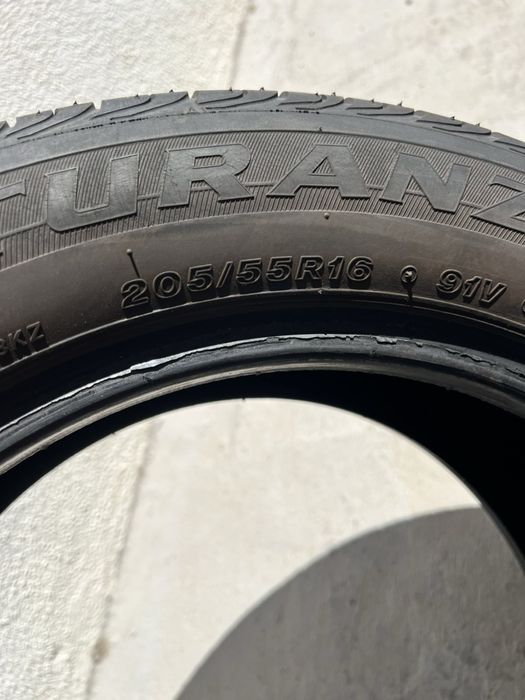 205/55/16 Bridgestone 2 pneus