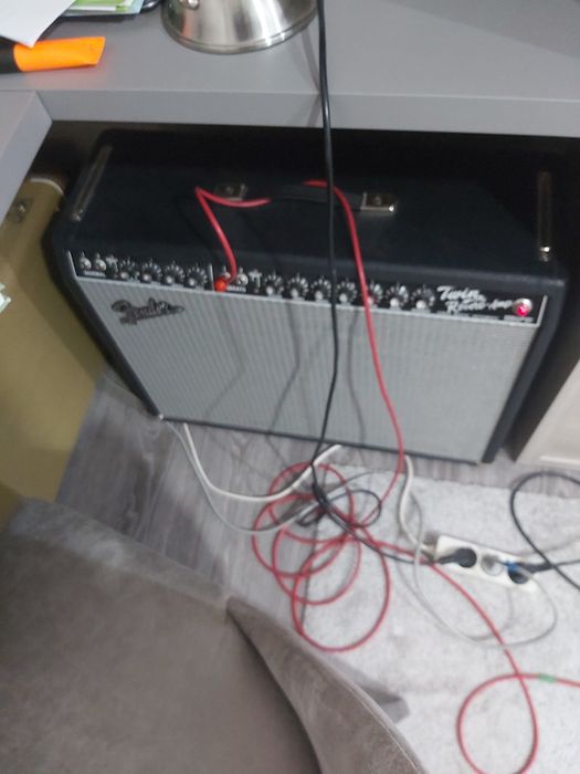 vendo fender twin reverb