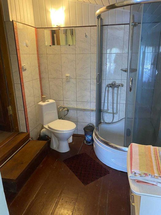 3х. кімнатна. кв. в  будинку, масандра. Є парковка.