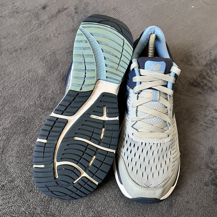 Чоловічі кросівки New Balance 847. P. 42.