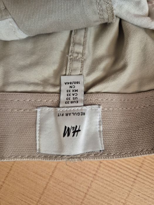 Jasne spodnie męskie h&m