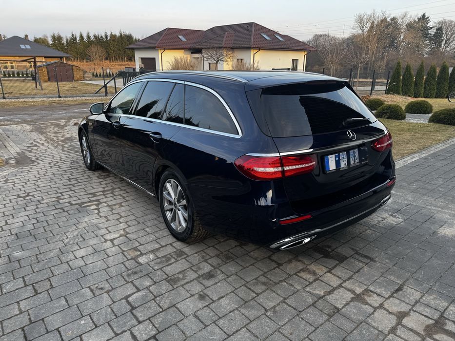 Mercedes w213 E klasa 2.0 diesel, ambiente, kamera, mały przebieg, zadbany, ZAMIANA