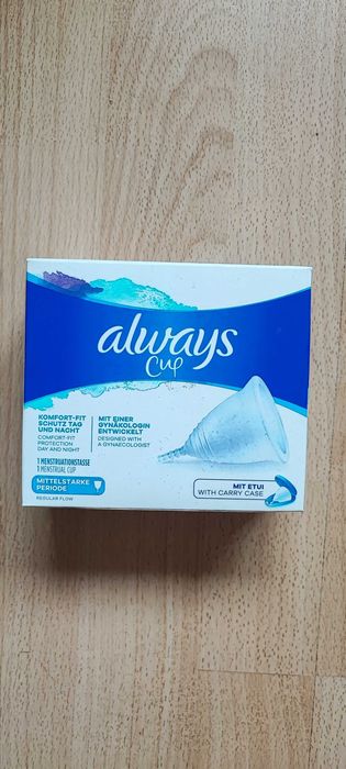 Менструальна чаша always cup