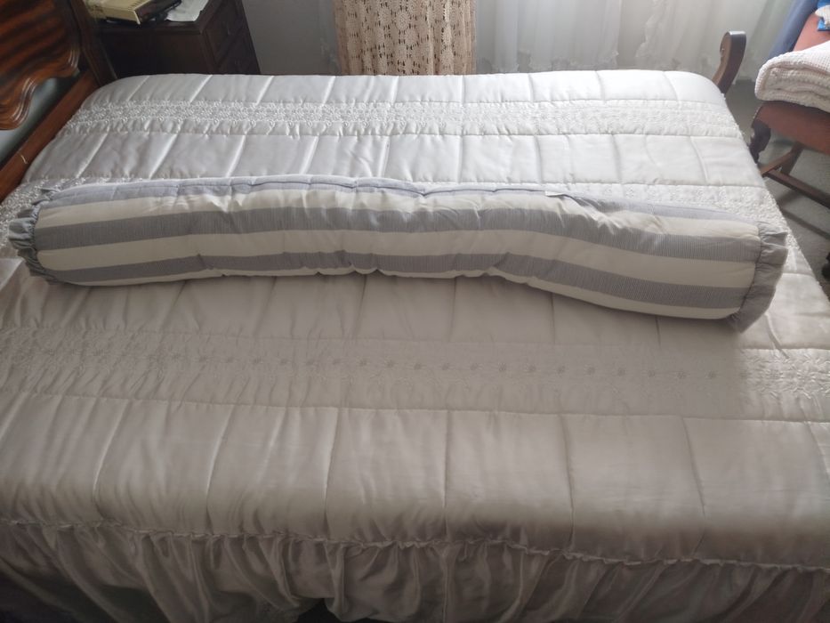 Rolo para cama de casal