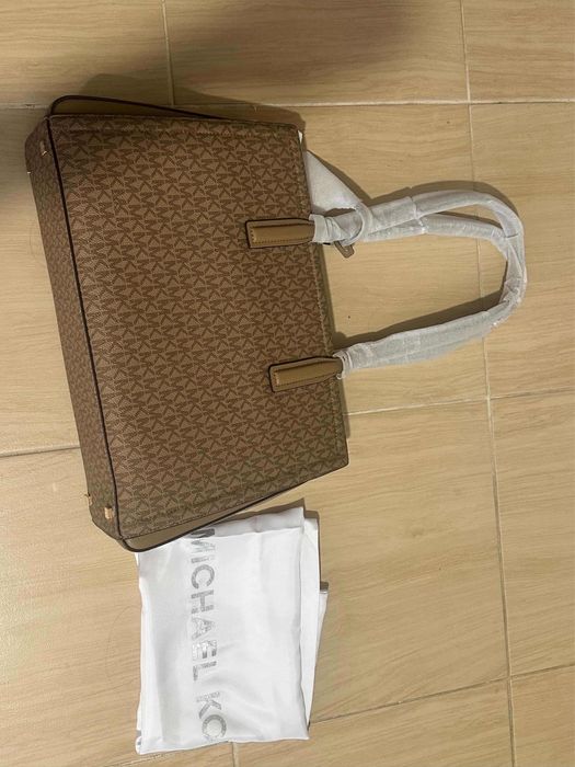 Оригінальна сумка Michael Kors Guess Coach Prada Chanel Gucci LV Dior