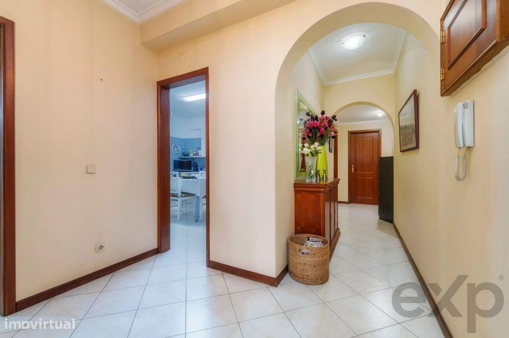Apartamento T3 no centro de Olhão.