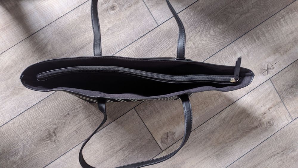 Torebka duża torebka firmy Mango nowa bez metki