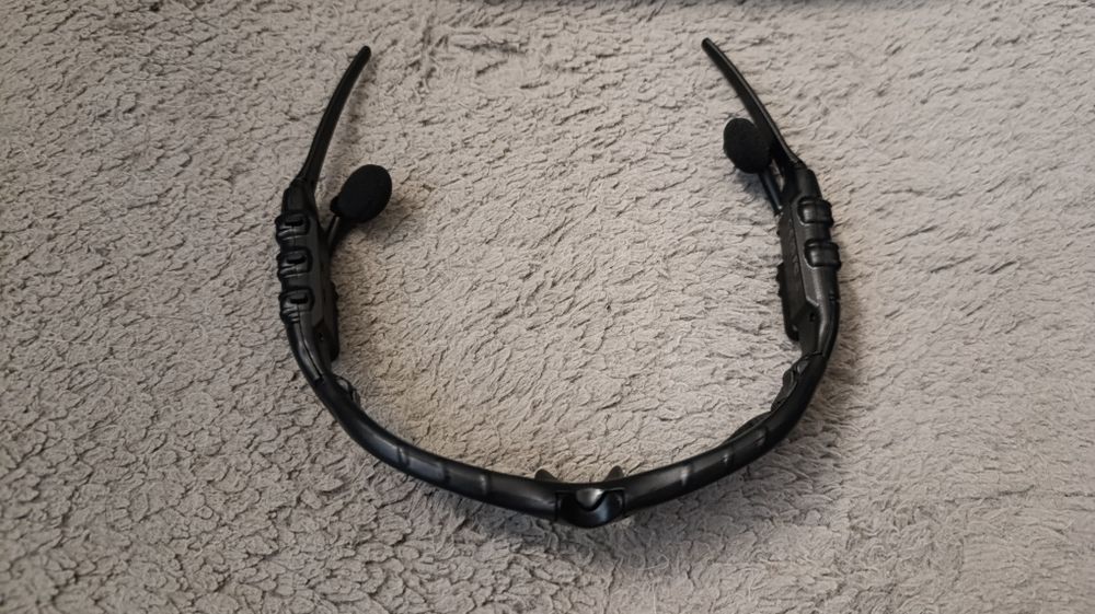 Okulary że sluchawkami