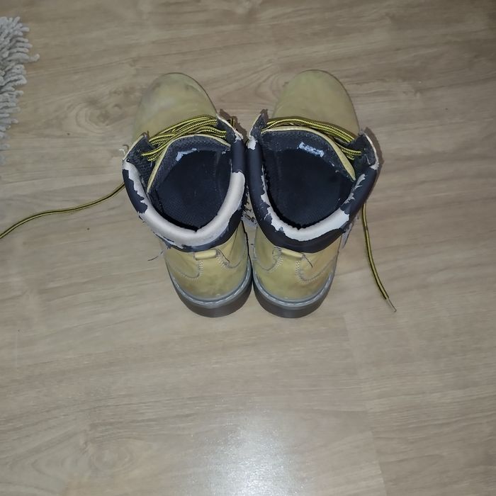 botas da Pull and bear