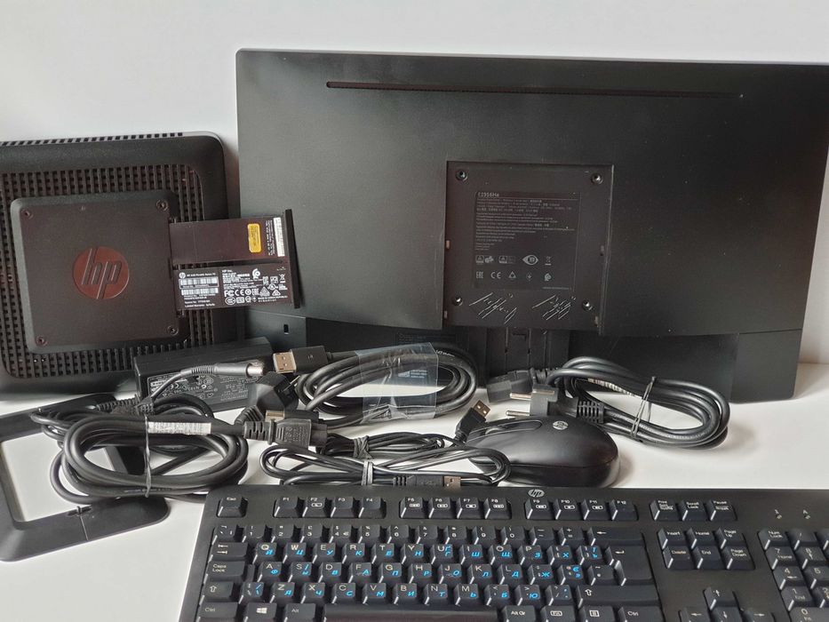 неттоп HP T520  4GB  SSD 16 Gb + комплект монітор DELL 19"