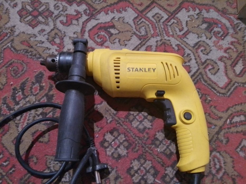Дрель болгарка Stanley Black and Decker