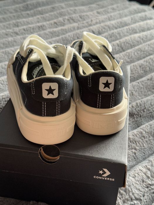 Converse Chuck Taylor нові