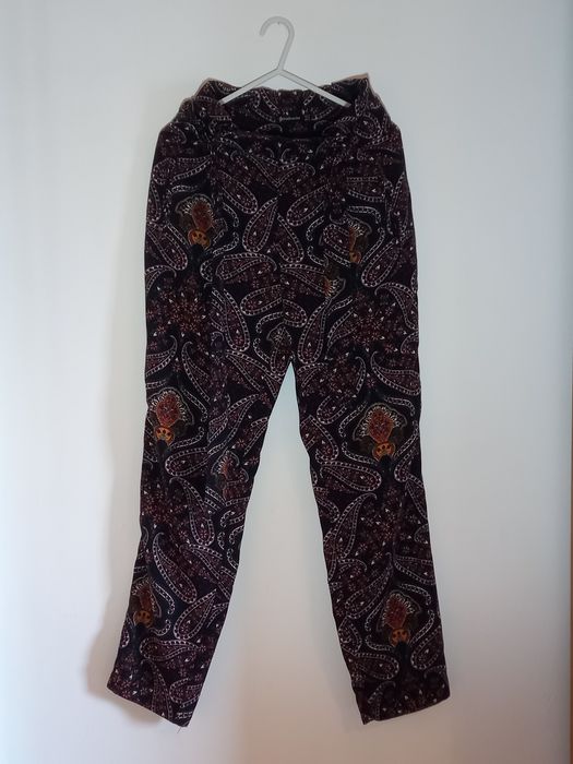 Calças padrão cornucopia