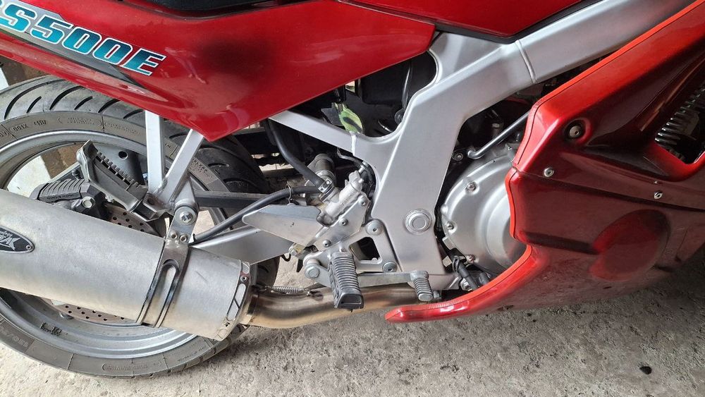 Мотоцикл Suzuki gs 500e